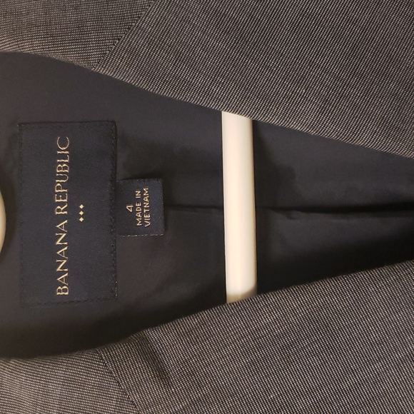 Banana Republic 3/4 sleeve blazer size 4 - Picture 4 of 6